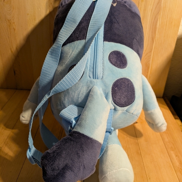 Bluey Plush Backpack - Picture 3 of 4